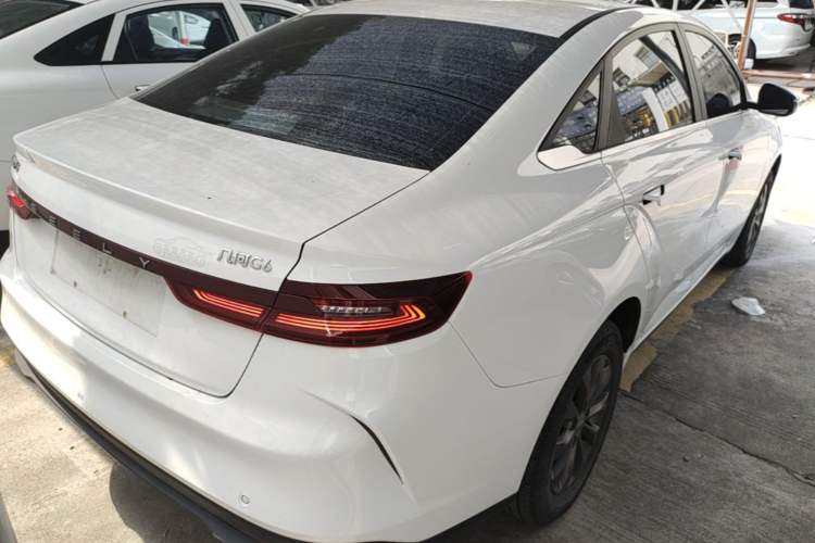 Used Geometry G6 2024 410 KM Luxury Version Rear Right 45 Deg