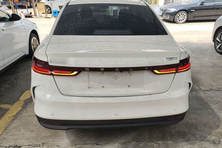 Used Geometry G6 2024 410 KM Luxury Version Rear