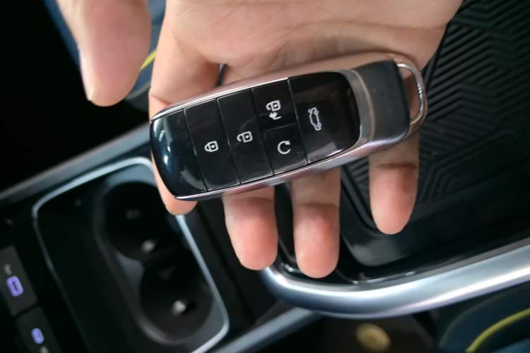 Used Geometry G6 2024 500KM Comfort Plus Version Vehicle Key