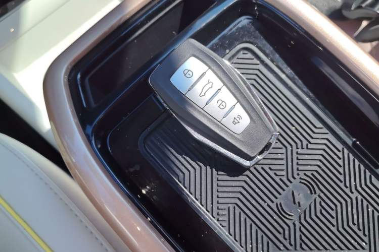 Used Geometry M6 2022 580 New Fun Edition Interior 1