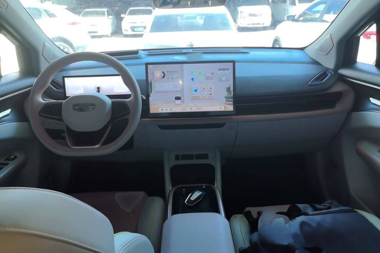 Used Geometry M6 2022 580 New Fun Edition Interior 2