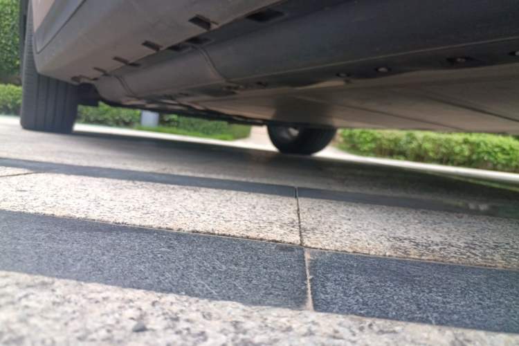 Used Geometry M6 2022 580 New Fun Edition Chassis Rear Left