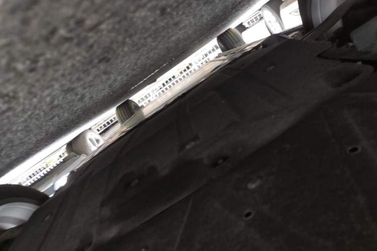 Used Geometry M6 2022 580 New Fun Edition Chassis Front