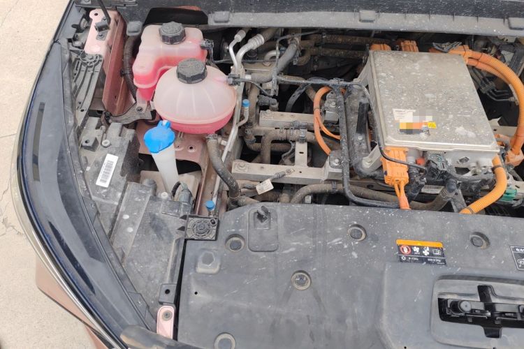Used Geometry M6 2022 580 New Fun Edition Engine Bay Right
