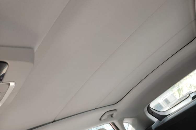 Used Geometry M6 2022 580 New Fun Edition Headliner