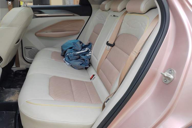 Used Geometry M6 2022 580 New Fun Edition Left Rear Seat