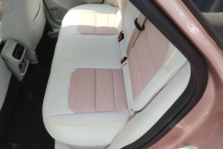 Used Geometry M6 2022 580 New Fun Edition Left Rear Seat