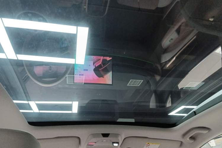 Used Geometry M6 2022 580 New Fun Edition Headliner