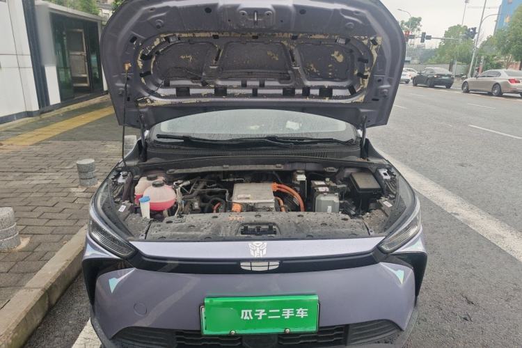 Used Geometry M6 2022 580 New Le Xinying Engine Bay