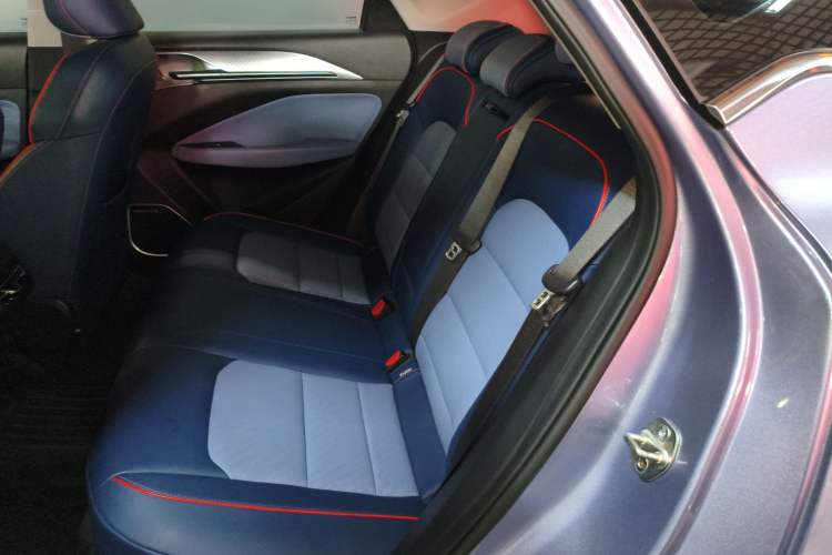 Used Geometry M6 2022 450 New Enjoyment Version Interior 4
