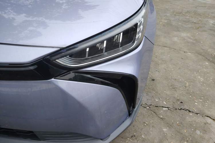 Used Geometry M6 2022 450 New Smart Type Left Front Headlight