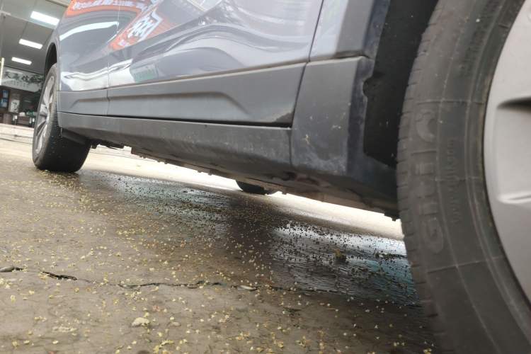 Used Geometry M6 2022 450 New Smart Type Right Side Sill
