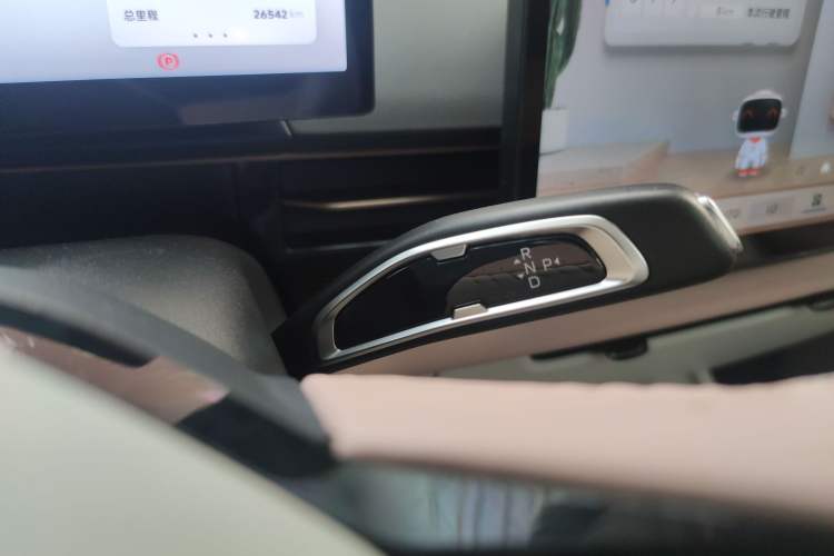 Used Geometry M6 2022 580 New Fun Edition Gear Lever