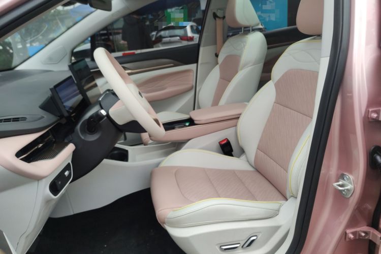 Used Geometry M6 2022 580 New Fun Edition Left Front Seat