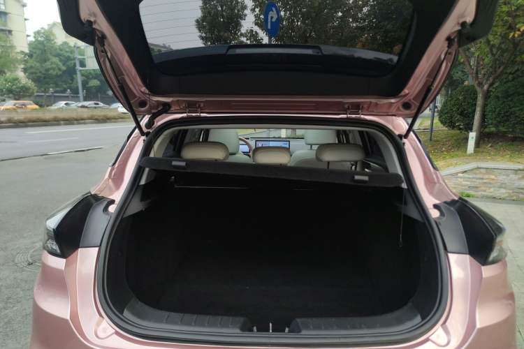 Used Geometry M6 2022 580 New Fun Edition Trunk
