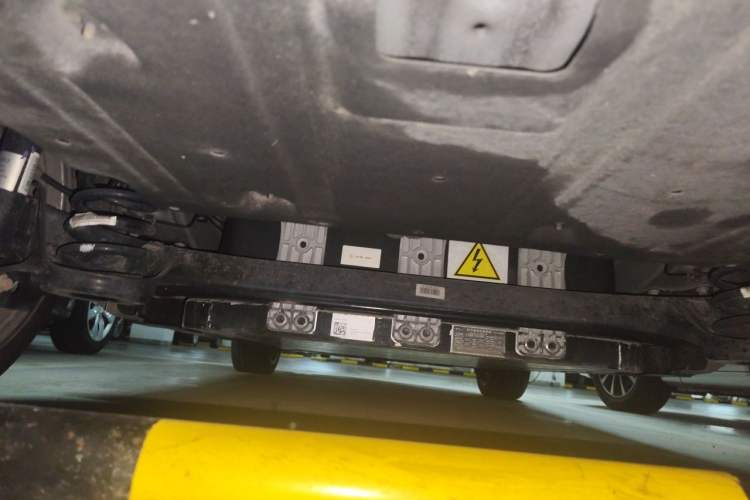 Used Geometry M6 2022 580 New Fun Edition Chassis Rear