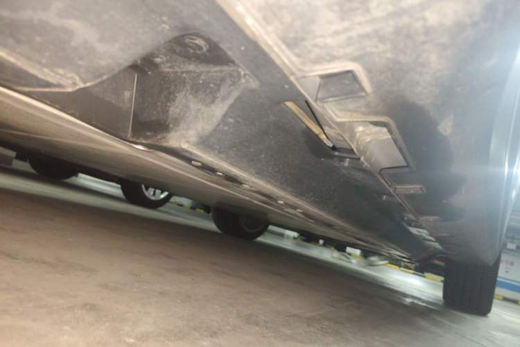 Used Geometry M6 2022 580 New Fun Edition Chassis Rear Right