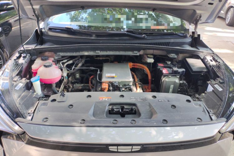 Used Geometry M6 2022 580 New Le Xinying Engine Bay