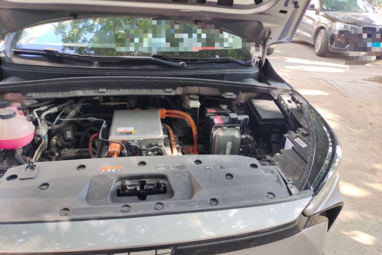 Used Geometry M6 2022 580 New Le Xinying Engine Bay Left