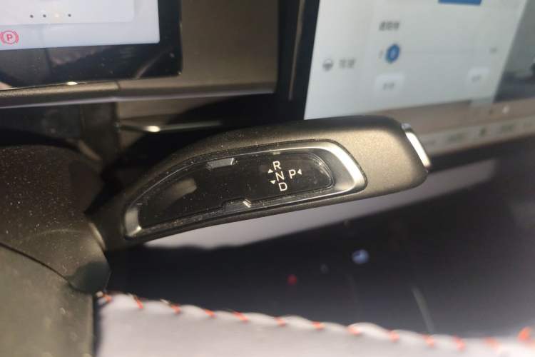 Used Geometry M6 2022 580 New Fun Edition Gear Lever