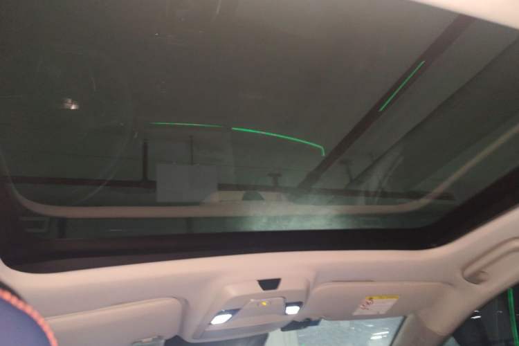 Used Geometry M6 2022 580 New Fun Edition Headliner