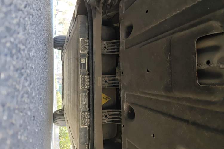 Used Geometry M6 2022 450 New Enjoyment Version Chassis Rear