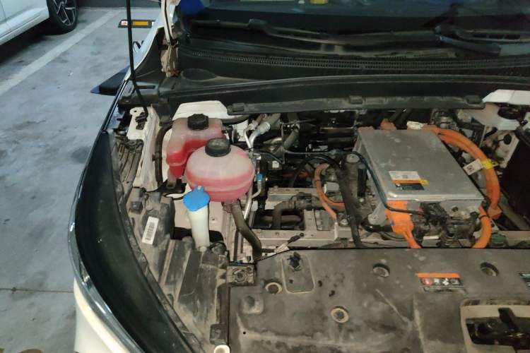Used Geometry M6 2022 450 New Smart Type Engine Bay Right