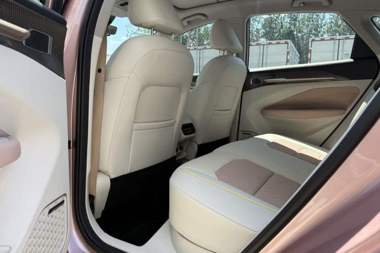 Used Geometry M6 2022 580 New Fun Edition Left Rear Seat
