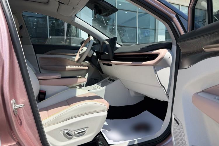 Used Geometry M6 2022 580 New Fun Edition Right Front Seat