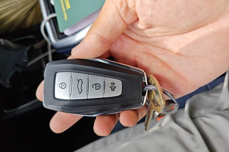 Used Geometry M6 2022 450 New Enjoyment Version Vehicle Key