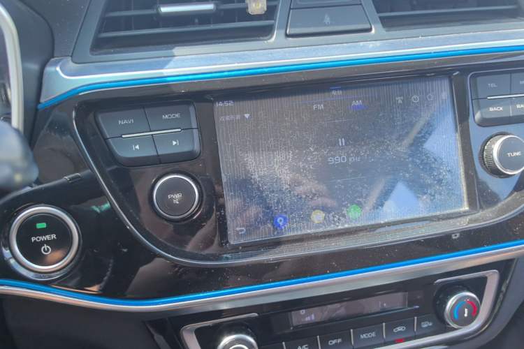 Used GLEAGLE EX3 2018 Luxury Edition Audio And AC Panel