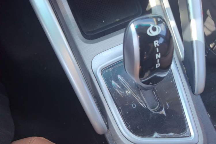 Used GLEAGLE EX3 2018 Luxury Edition Gear Lever