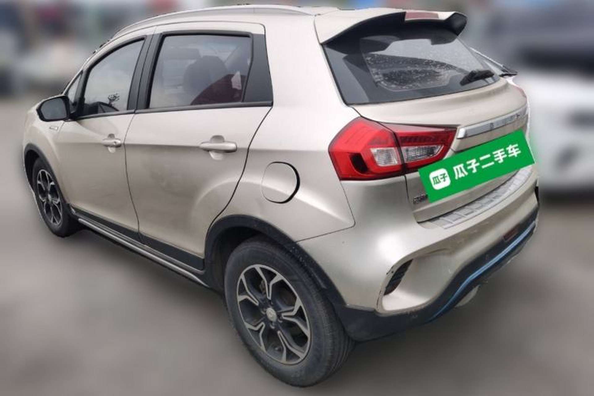 Used GLEAGLE EX3 2018 Smart Enjoyment Model Rear Left 45 Deg