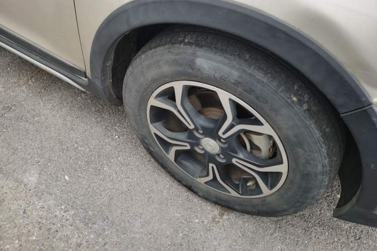 Used GLEAGLE EX3 2018 Smart Enjoyment Model Right Front Wheel Hub