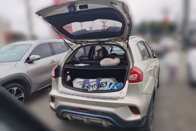 Used GLEAGLE EX3 2018 Smart Enjoyment Model Trunk