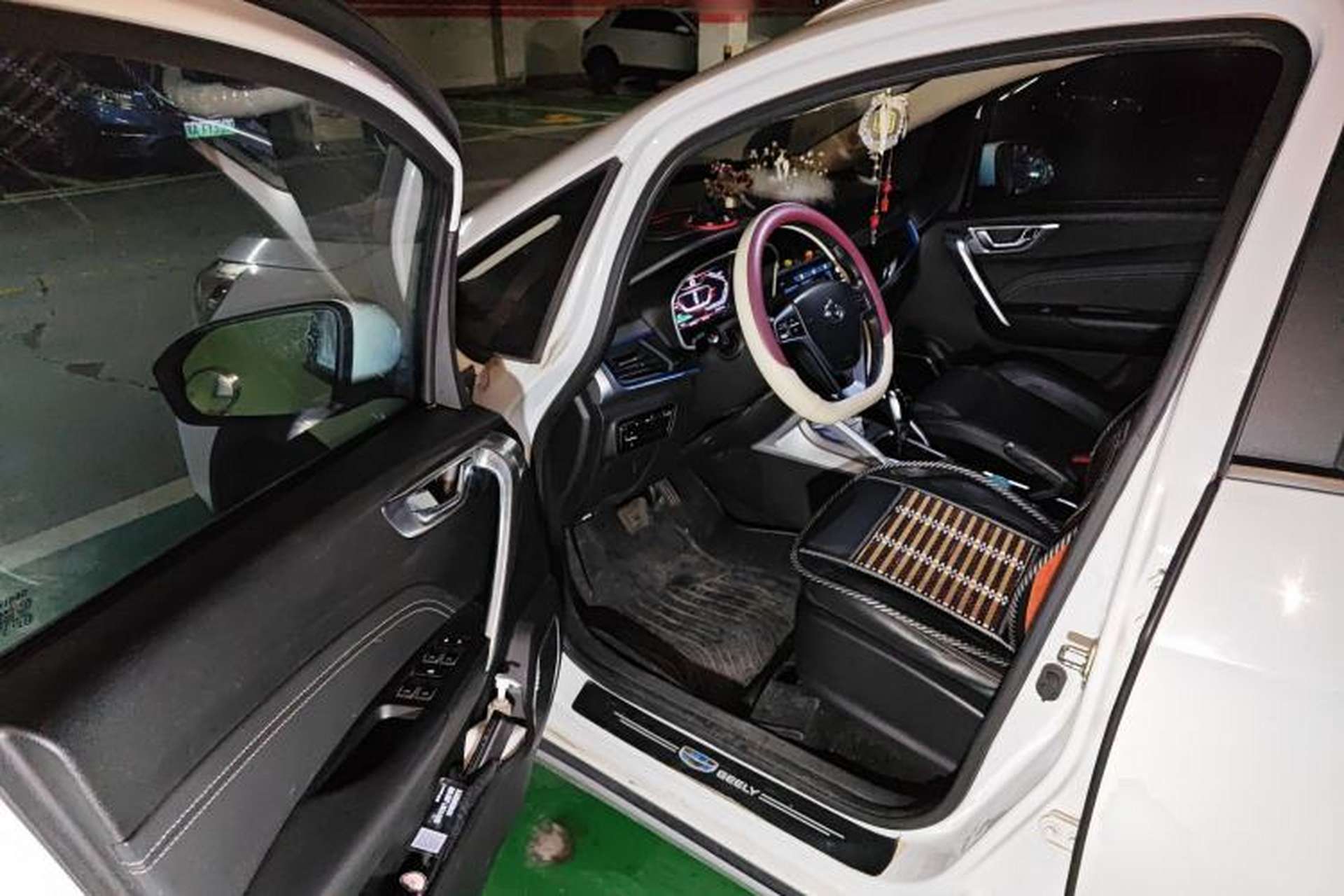 Used GLEAGLE EX3 2018 Luxury Edition Driver Seat