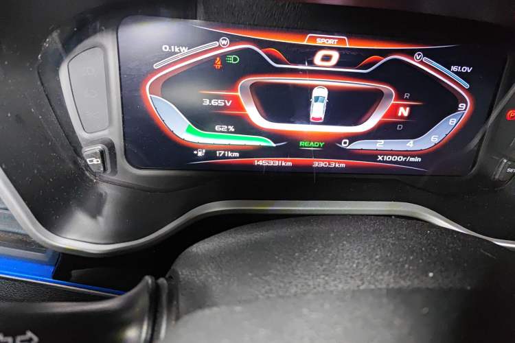 Used GLEAGLE EX3 2018 Luxury Edition Odometer Close Up