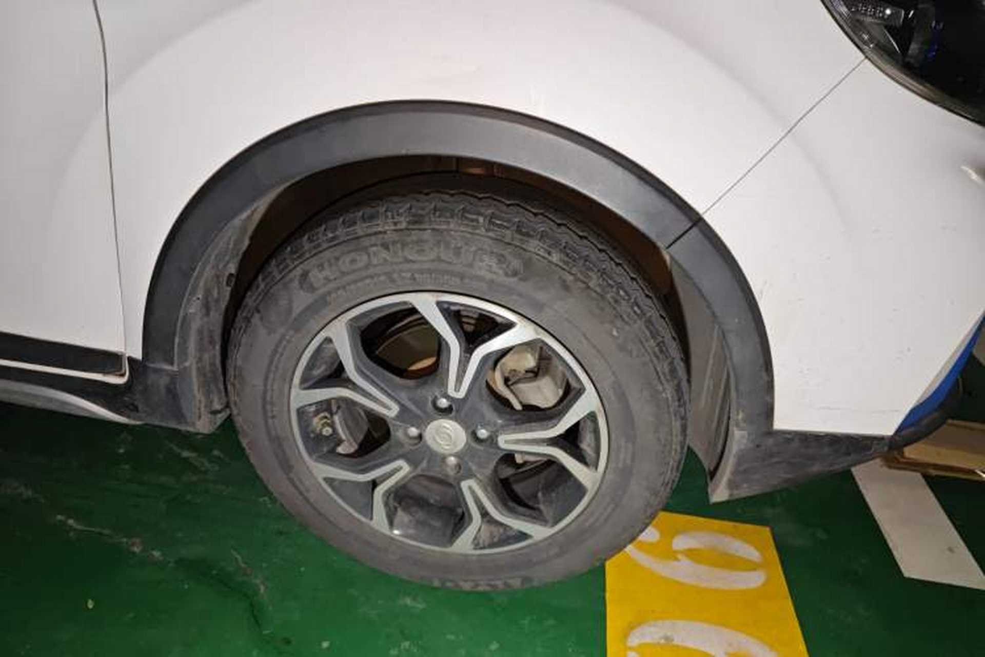 Used GLEAGLE EX3 2018 Luxury Edition Right Front Wheel Hub
