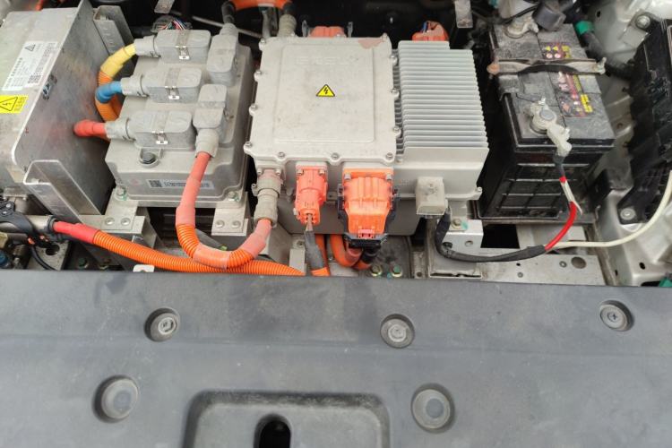 Used GLEAGLE EX3 2018 Luxury Edition Engine Bay