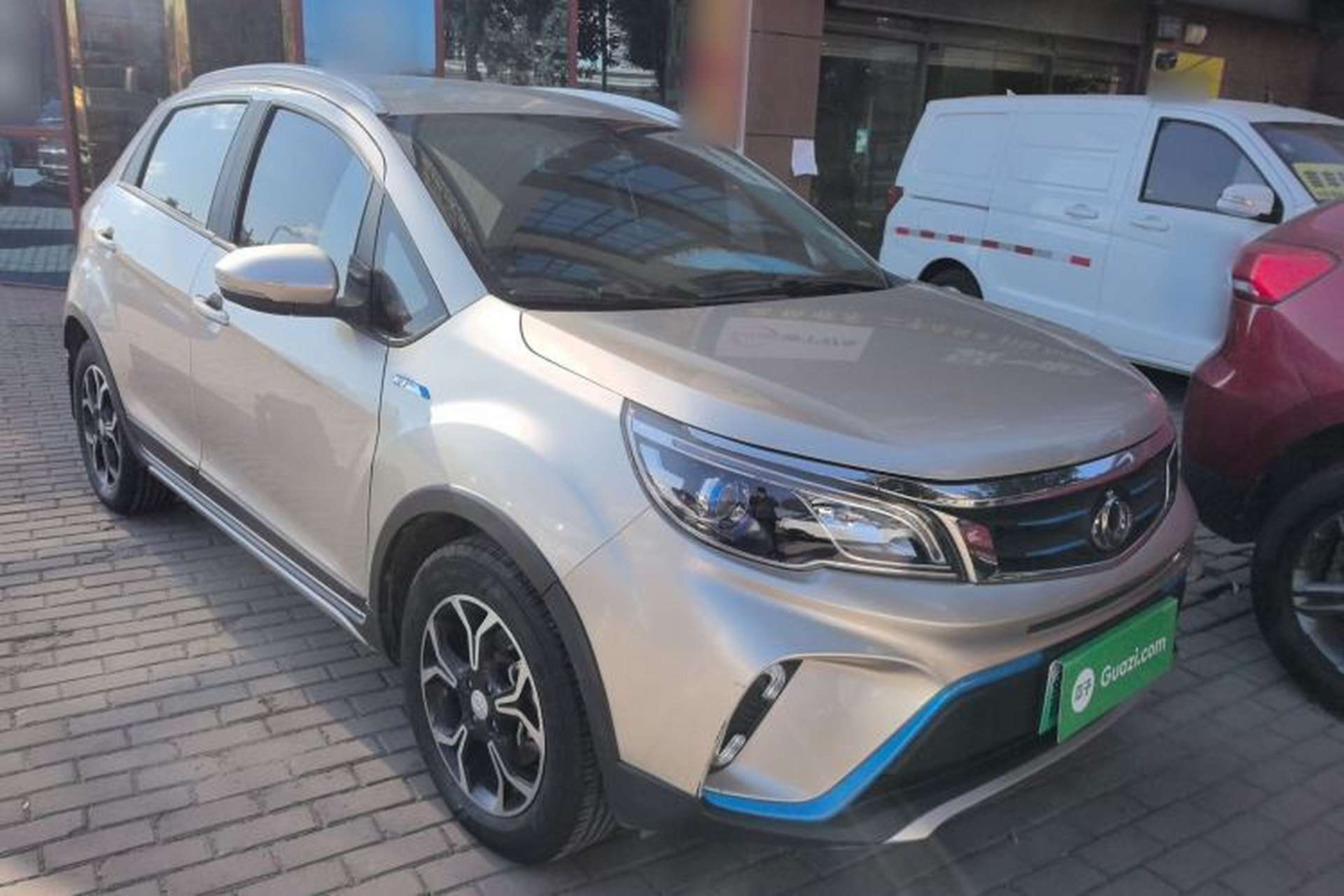 Used GLEAGLE EX3 2018 Luxury Edition Front Right 45 Deg
