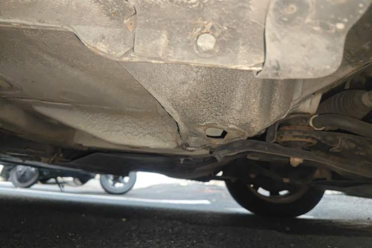 Used GLEAGLE K17 2016 K17A Fashion Edition Chassis Front Right