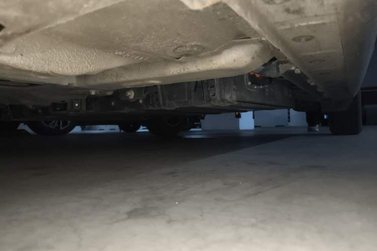 Used GLEAGLE K17 2016 K17A Fashion Edition Chassis Front Left