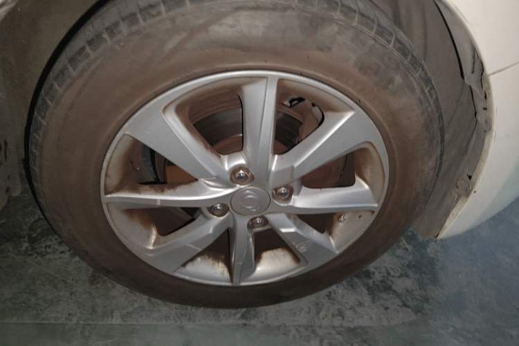 Used GLEAGLE K17 2017 K17AS model Right Front Wheel Hub