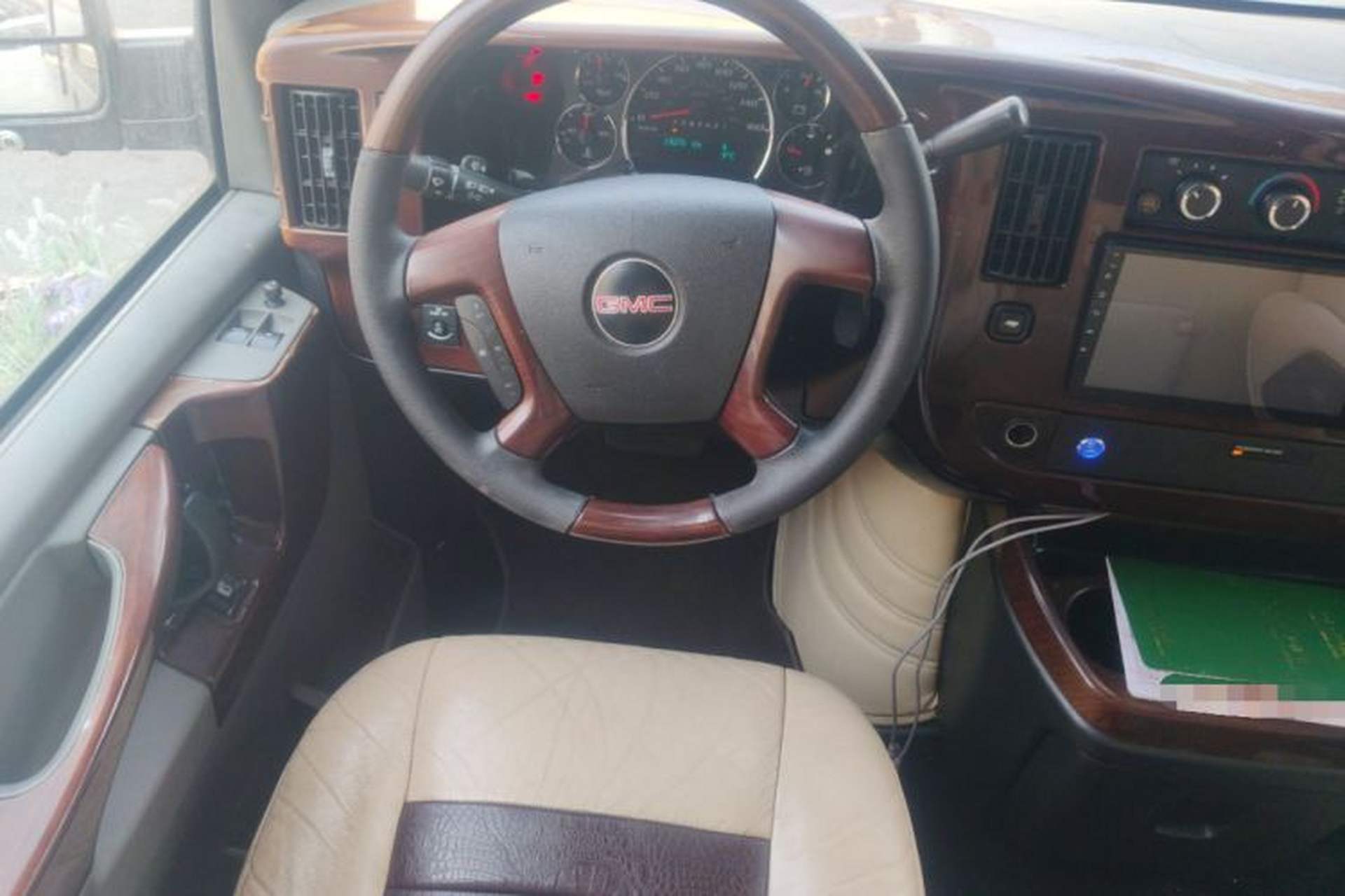 Used GMC SAVANA  Steering Wheel