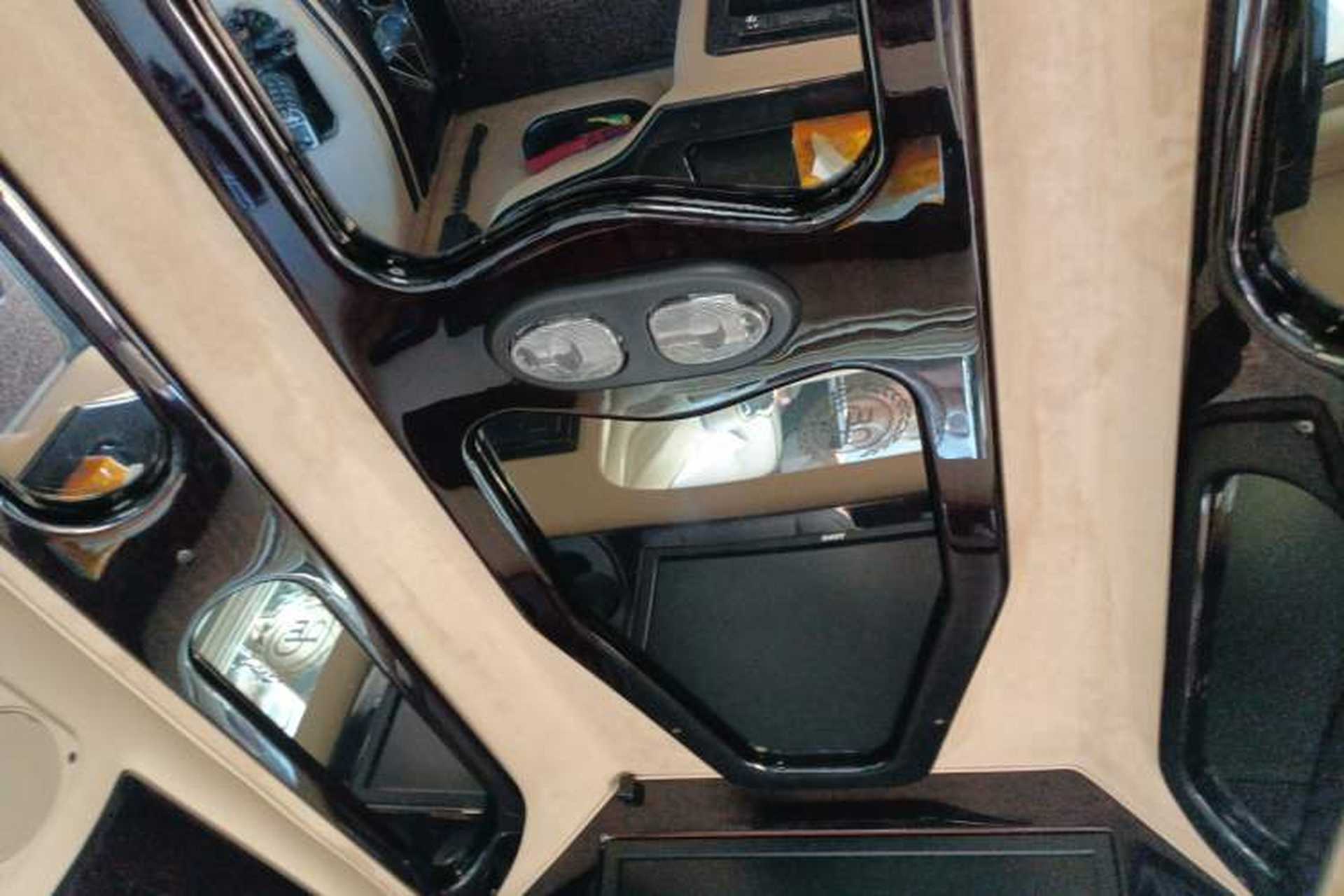 Used GMC SAVANA 2011 6.0L Business Star 7 seats Headliner