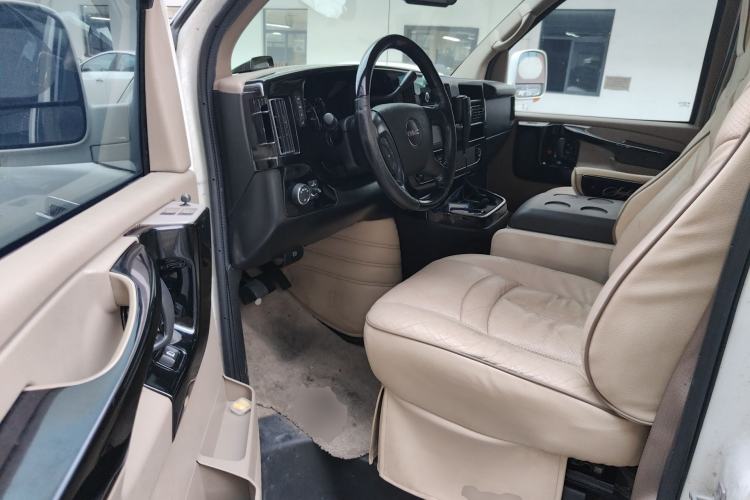 Used GMC SAVANA 2011 5.3L Business Star 7-seater Driver Seat