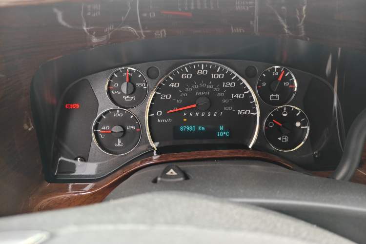 Used GMC SAVANA 2011 5.3L Business Star 7-seater Instrument Cluster