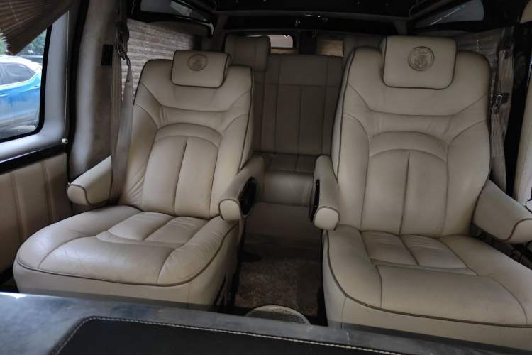 Used GMC SAVANA 2011 5.3L Business Star 7-seater Left Rear Seat