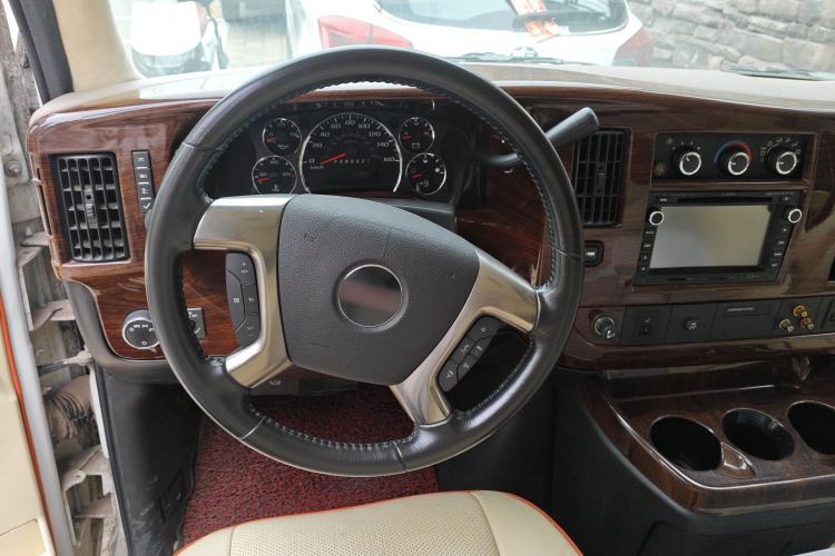 Used GMC SAVANA 2011 5.3L Business Star 7-seater Steering Wheel