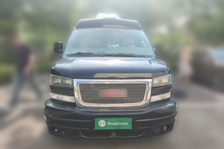 Used GMC SAVANA  Front